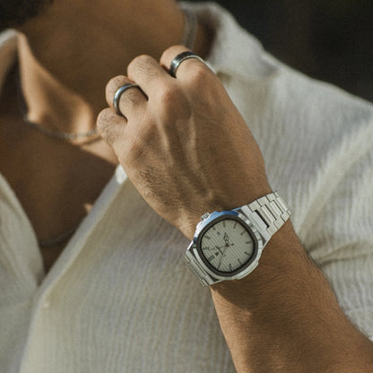 Watch Axl Caspian