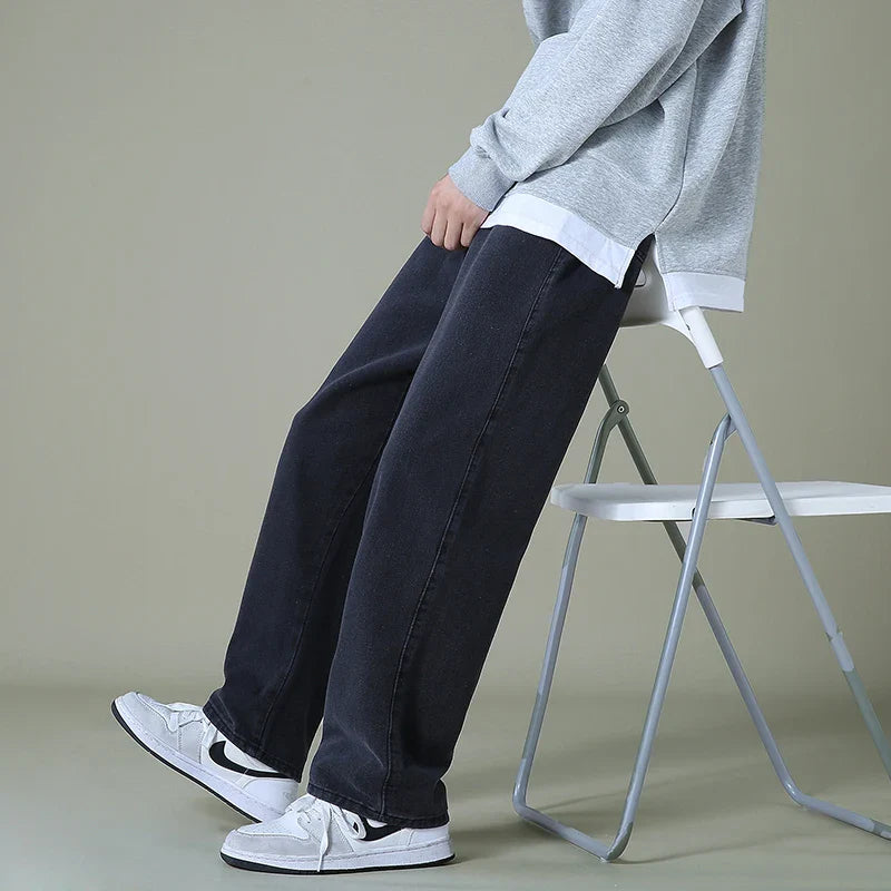 Prestin Loose Fit Jeans